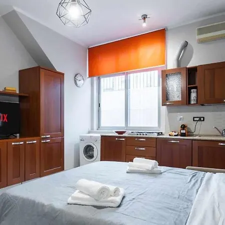 Inalpi Arena Elegante Cromoterapia Ac Apartment